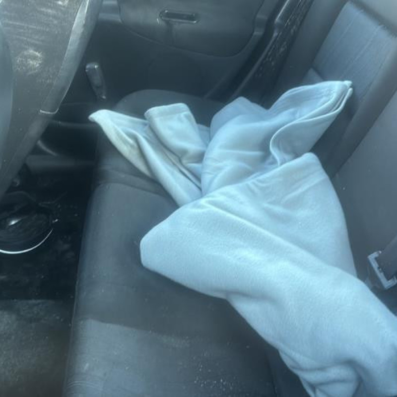 Reservoir essence PEUGEOT 207 Photo n°15