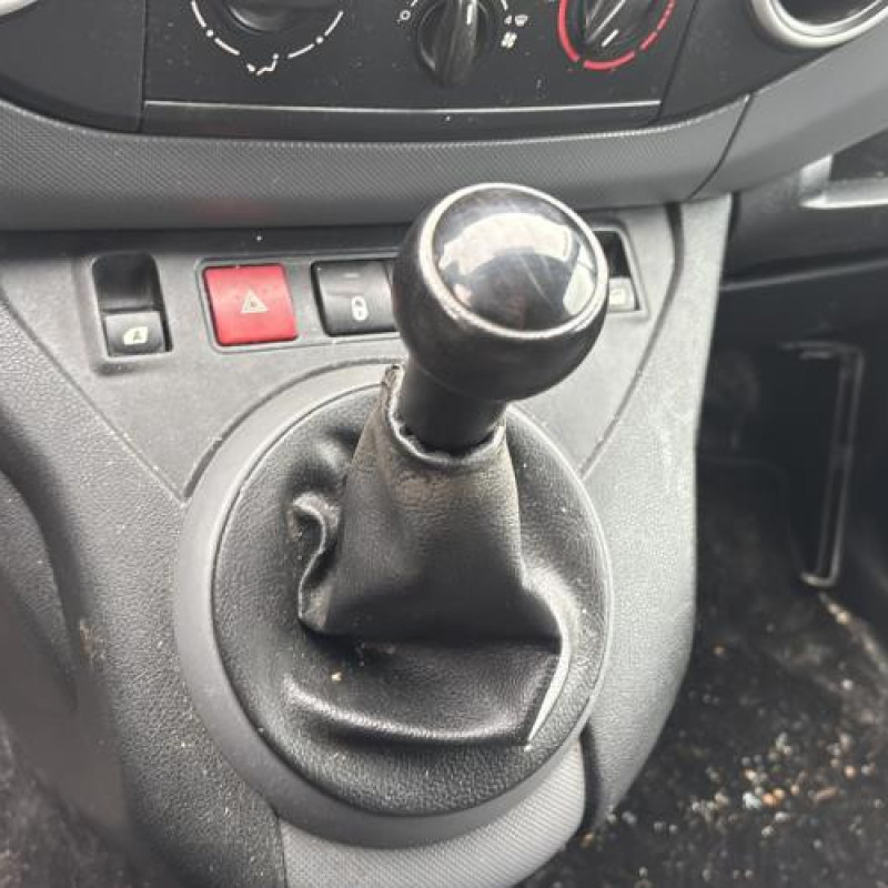 Catalyseur (echappement) CITROEN BERLINGO 2 Photo n°15