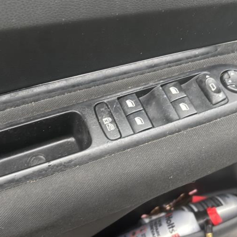 Resistance chauffage PEUGEOT 5008 1 Photo n°10