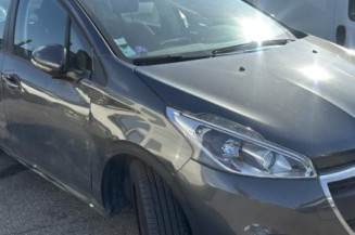 Reservoir essence PEUGEOT 208 1