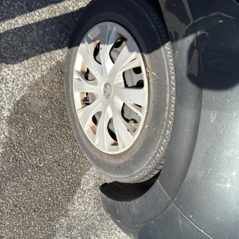 Reservoir essence PEUGEOT 208 1 Photo n°14