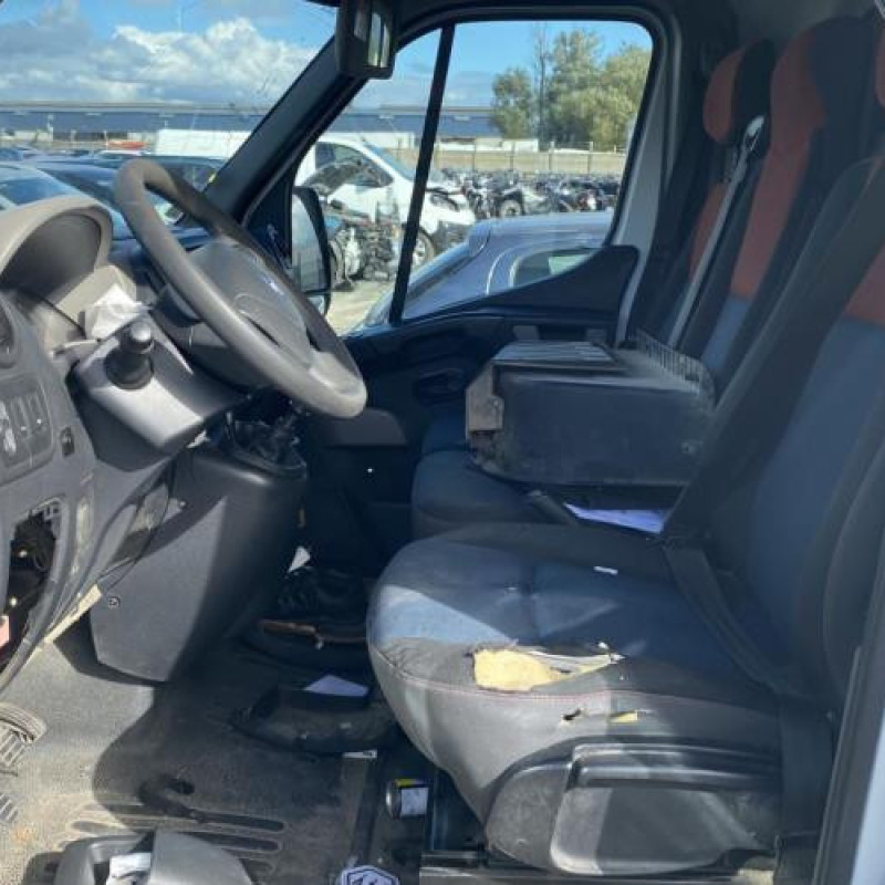 Autoradio d'origine RENAULT MASTER 3 Photo n°16