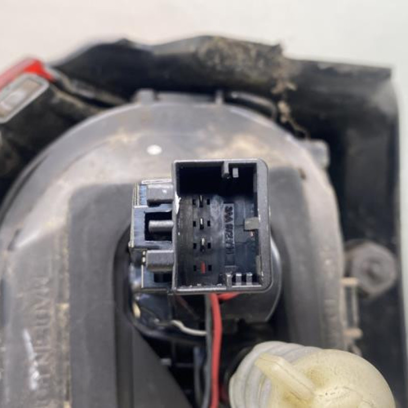 Feu arriere principal droit (feux) VOLKSWAGEN GOLF 7 Photo n°3