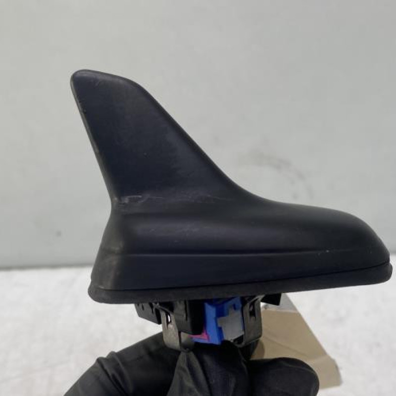 Antenne VOLKSWAGEN GOLF 7 Photo n°1