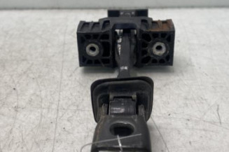 Arret de porte avant gauche VOLKSWAGEN GOLF 7