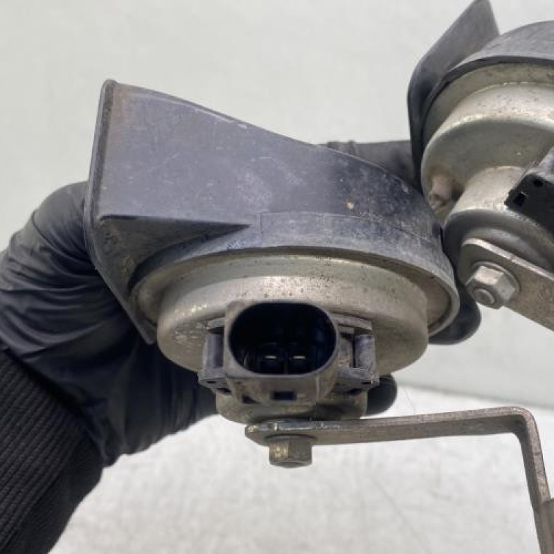 Avertisseur/Klaxon VOLKSWAGEN GOLF 7 Photo n°4