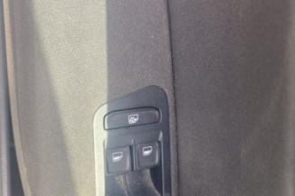 Bouton de coffre VOLKSWAGEN GOLF 7