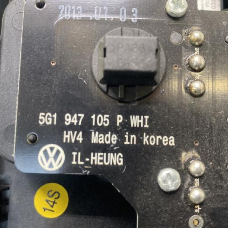 Eclairage de plafonnier VOLKSWAGEN GOLF 7 Photo n°4