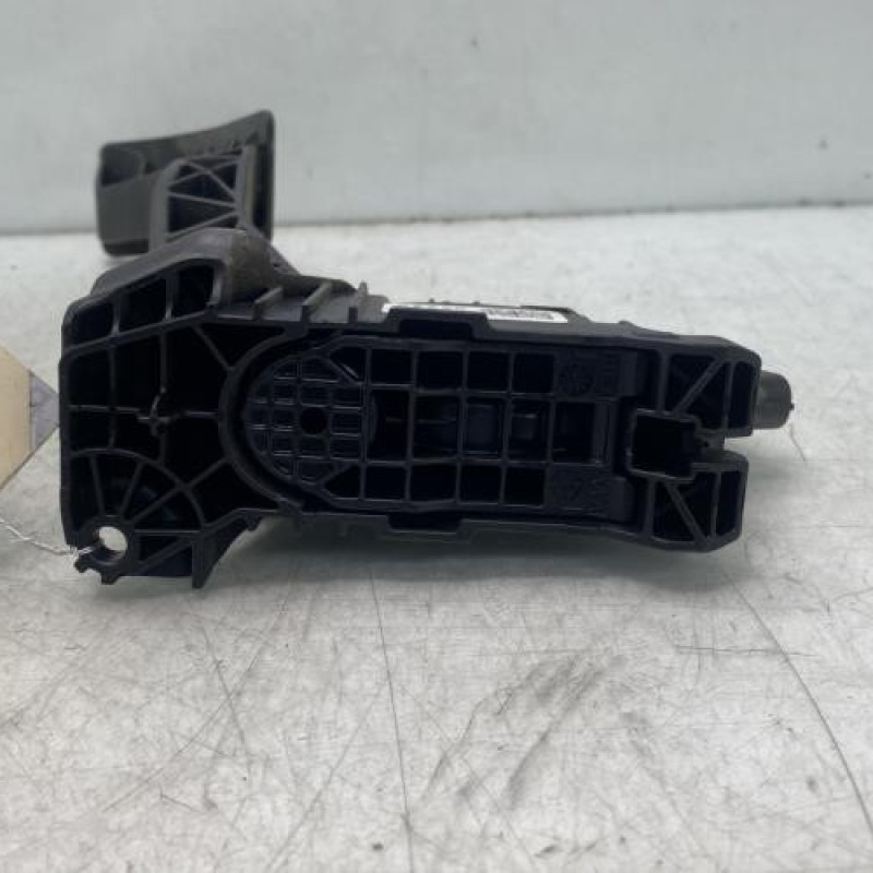 Pedale d'accelerateur VOLKSWAGEN GOLF 7 Photo n°3