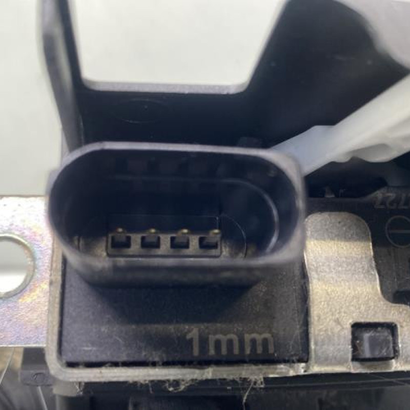 Serrure de coffre VOLKSWAGEN GOLF 7 Photo n°4