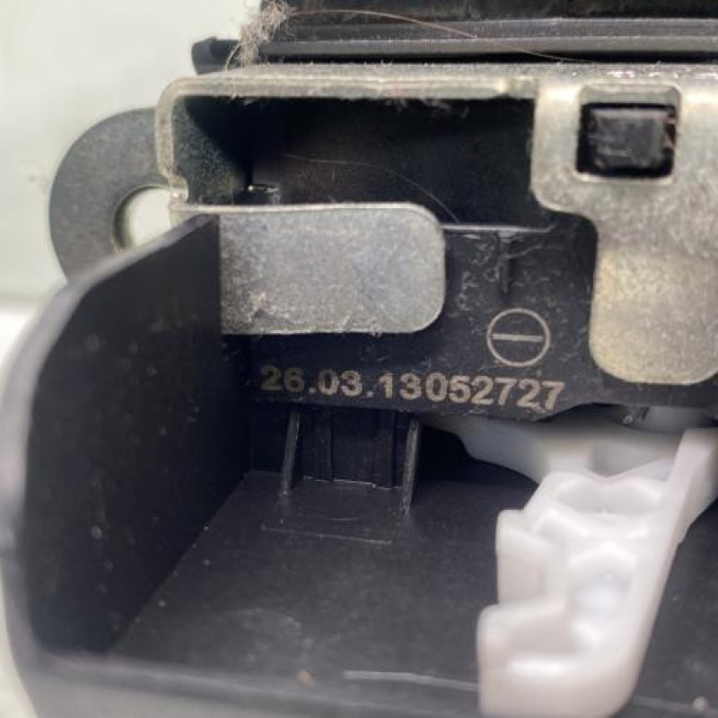 Serrure de coffre VOLKSWAGEN GOLF 7 Photo n°5