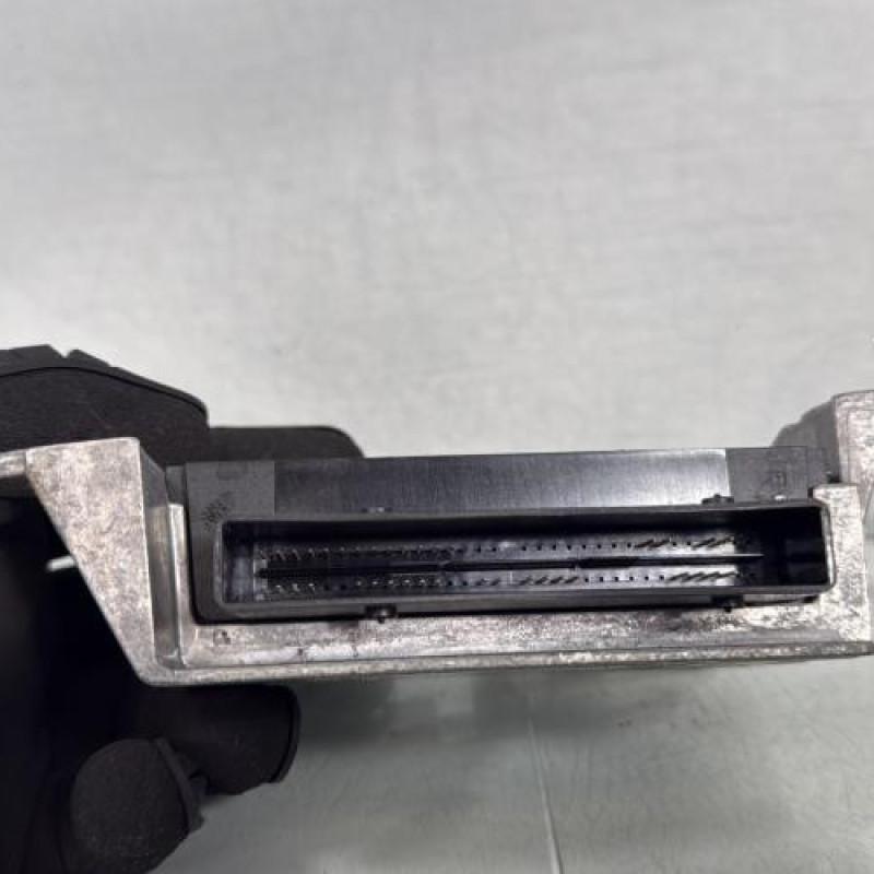 Boitier air bag RENAULT MASTER 3 Photo n°4