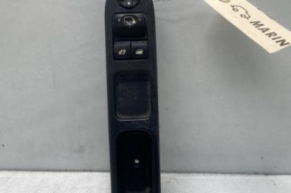 Interrupteur de leve vitre avant gauche PEUGEOT 207 Photo n°1