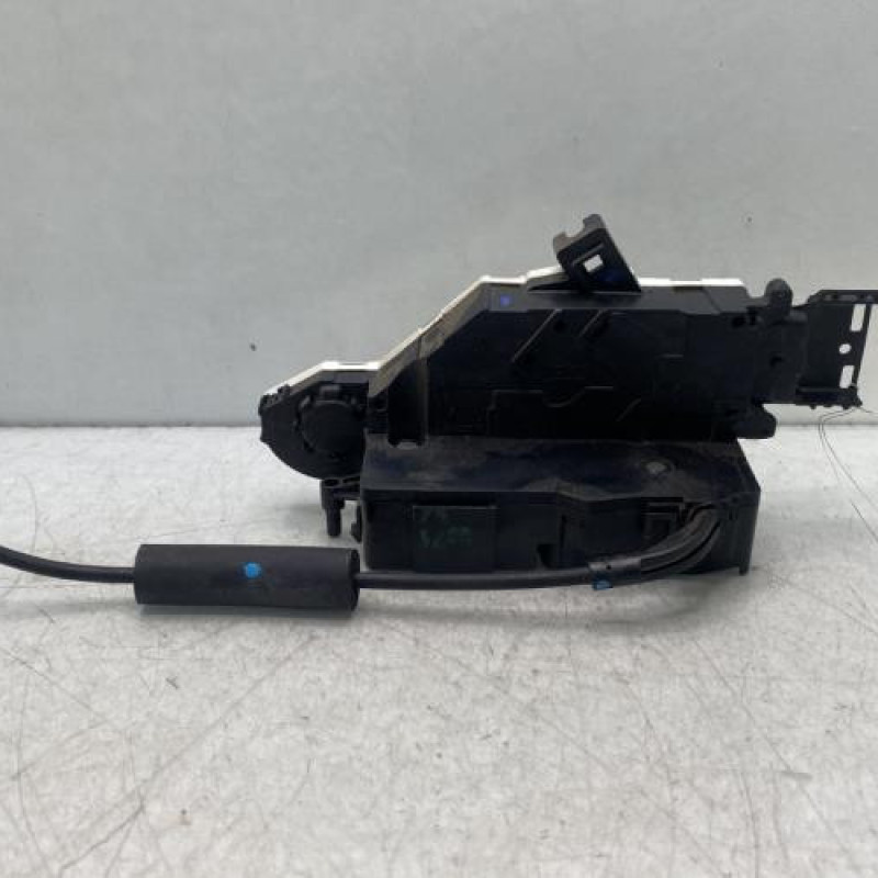 Serrure avant droit PEUGEOT 207 Photo n°1