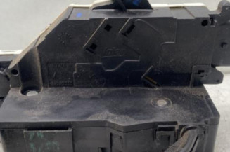 Serrure avant droit PEUGEOT 207