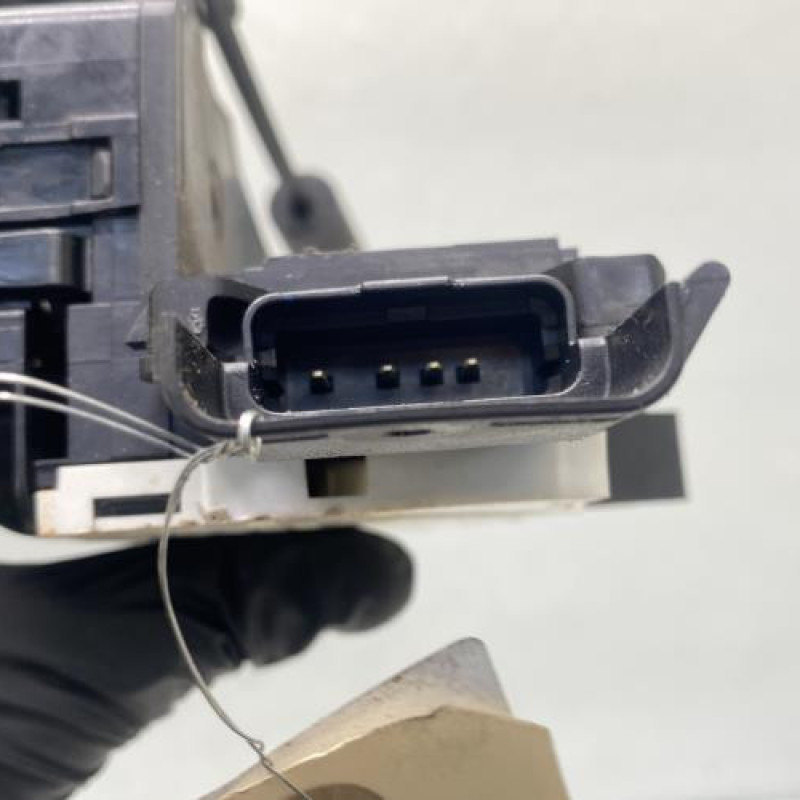 Serrure avant droit PEUGEOT 207 Photo n°6