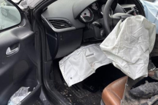 Serrure avant droit PEUGEOT 207