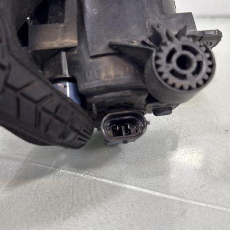 Anti brouillard droit (feux) PEUGEOT 308 2 Photo n°3