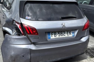 Anti brouillard gauche (feux) PEUGEOT 308 2