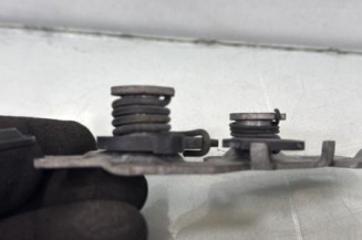 Fermeture de capot PEUGEOT 308 2