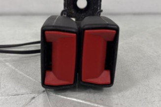 Attache ceinture arriere droit PEUGEOT 308 2 Photo n°1