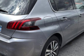 Attache ceinture arriere droit PEUGEOT 308 2