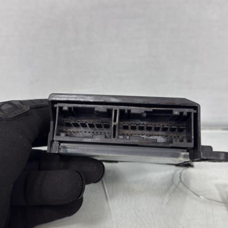 Boitier air bag PEUGEOT 308 2 Photo n°2