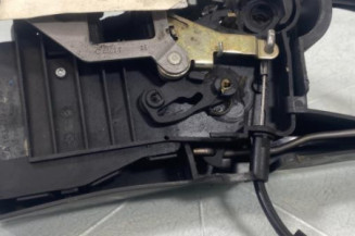 Serrure avant gauche MERCEDES CLASSE M 163