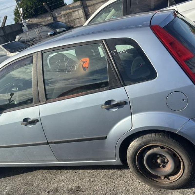 Retroviseur gauche FORD FIESTA 5 Photo n°9