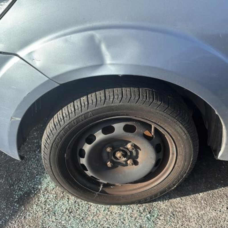 Retroviseur gauche FORD FIESTA 5 Photo n°12