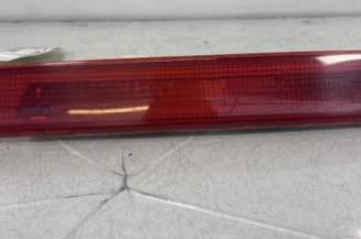 Feu arriere stop central FORD FIESTA 5 Photo n°1