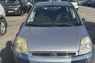 Feu arriere stop central FORD FIESTA 5