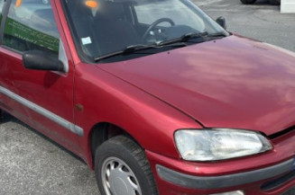 Serrure avant droit PEUGEOT 106