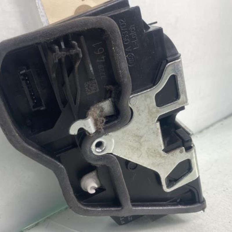 Serrure avant gauche BMW SERIE 3 E90 Photo n°3