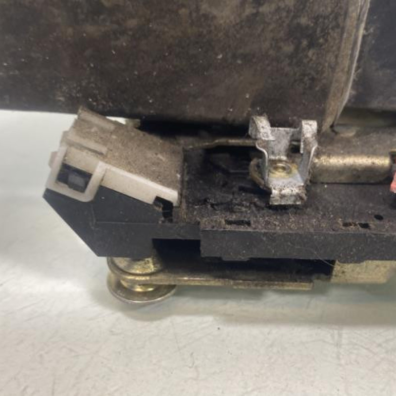 Serrure avant gauche RENAULT ESPACE 2 Photo n°3