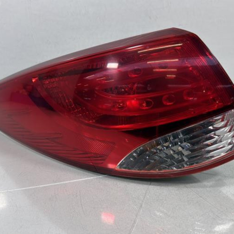 Feu arriere principal gauche (feux) HYUNDAI IX 35 Photo n°1