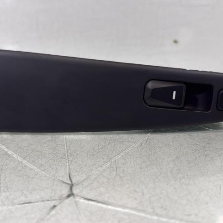 Interrupteur de leve vitre arriere droit HYUNDAI IX 35 Photo n°1