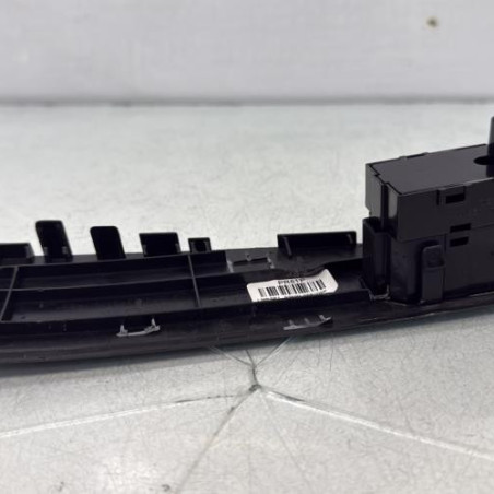 Interrupteur de leve vitre arriere droit HYUNDAI IX 35