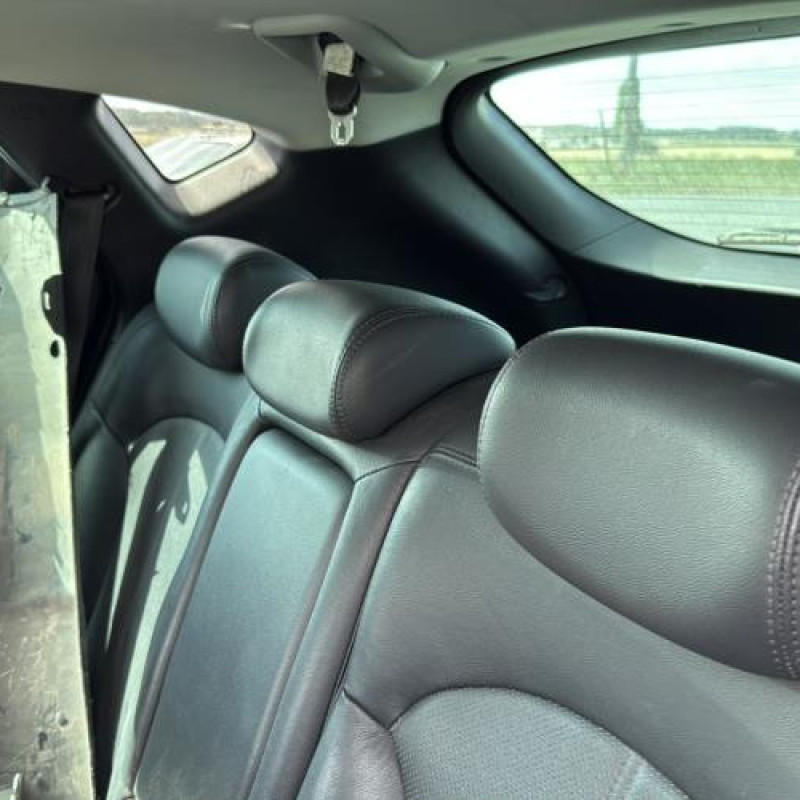 Interrupteur de leve vitre arriere droit HYUNDAI IX 35 Photo n°16