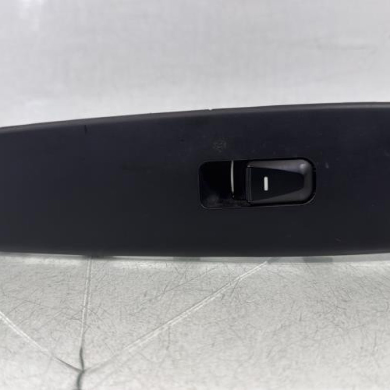 Interrupteur de leve vitre avant droit HYUNDAI IX 35 Photo n°1