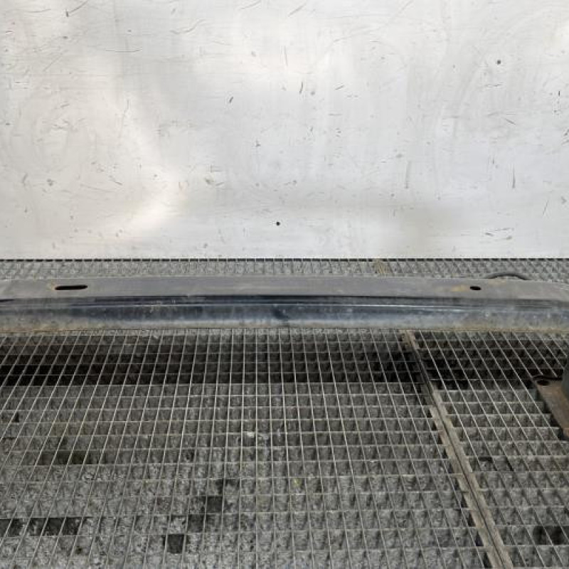 Renfort pare choc avant (traverse) HYUNDAI IX 35 Photo n°1