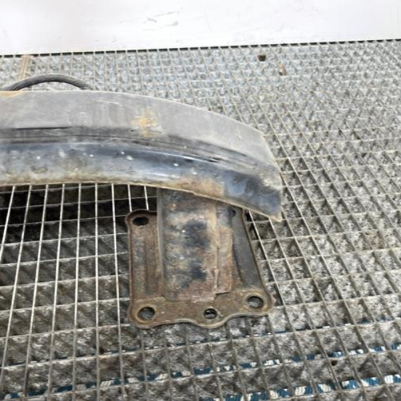 Renfort pare choc avant (traverse) HYUNDAI IX 35 Photo n°3