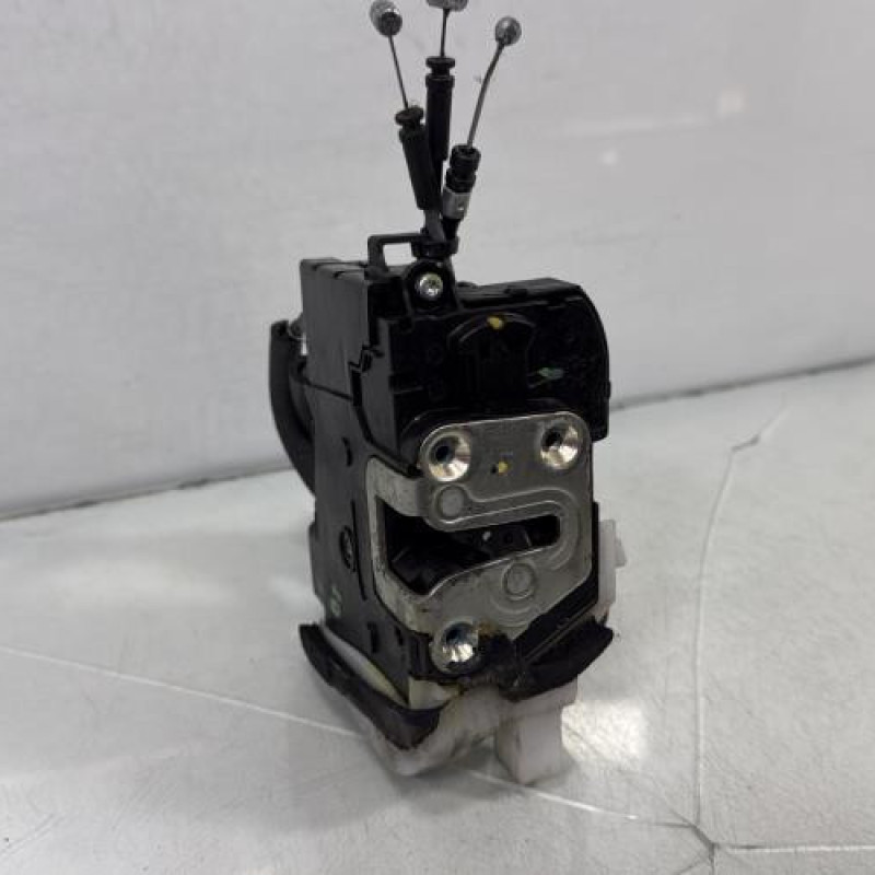 Serrure avant gauche HYUNDAI IX 35 Photo n°1