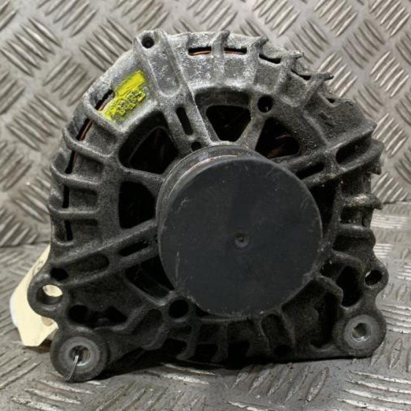 Alternateur VOLKSWAGEN PASSAT 6 Photo n°3