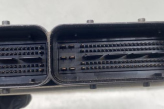 Calculateur moteur VOLKSWAGEN GOLF 7