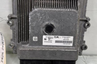Calculateur moteur PEUGEOT 308 2 Photo n°1