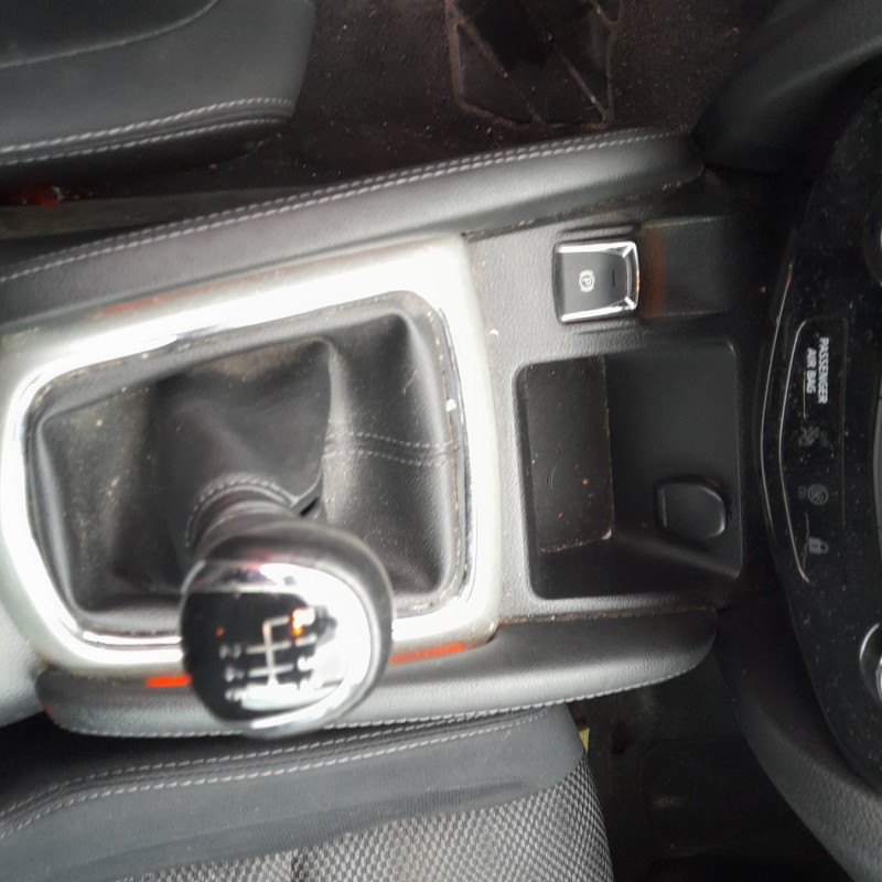 NISSAN QASHQAI 2 PHASE 1 1.2i - 16V TURBO DIG-T Photo n°8