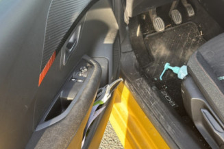 PEUGEOT 208 2 PHASE 1 1.2 VTI - 12V