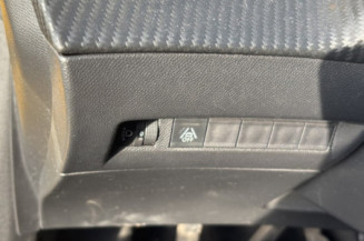 PEUGEOT 208 2 PHASE 1 1.2 VTI - 12V