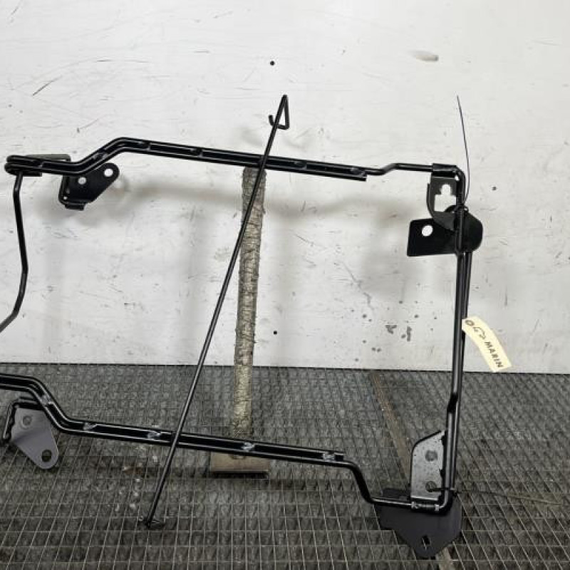 Panier roue de secours NISSAN PRIMASTAR 2 Photo n°1